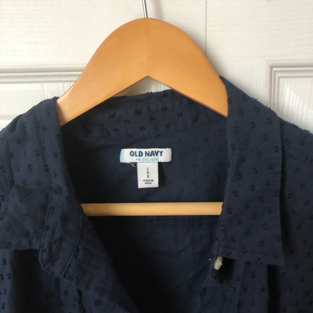 old navy button down - Picture 2 of 3